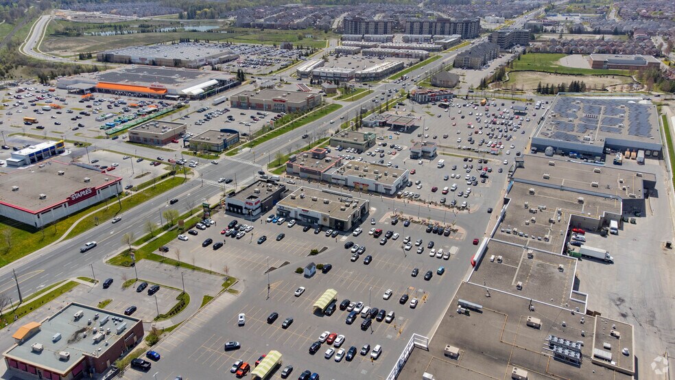 7710 Markham Rd, Markham, ON à louer - Aérien - Image 2 de 4