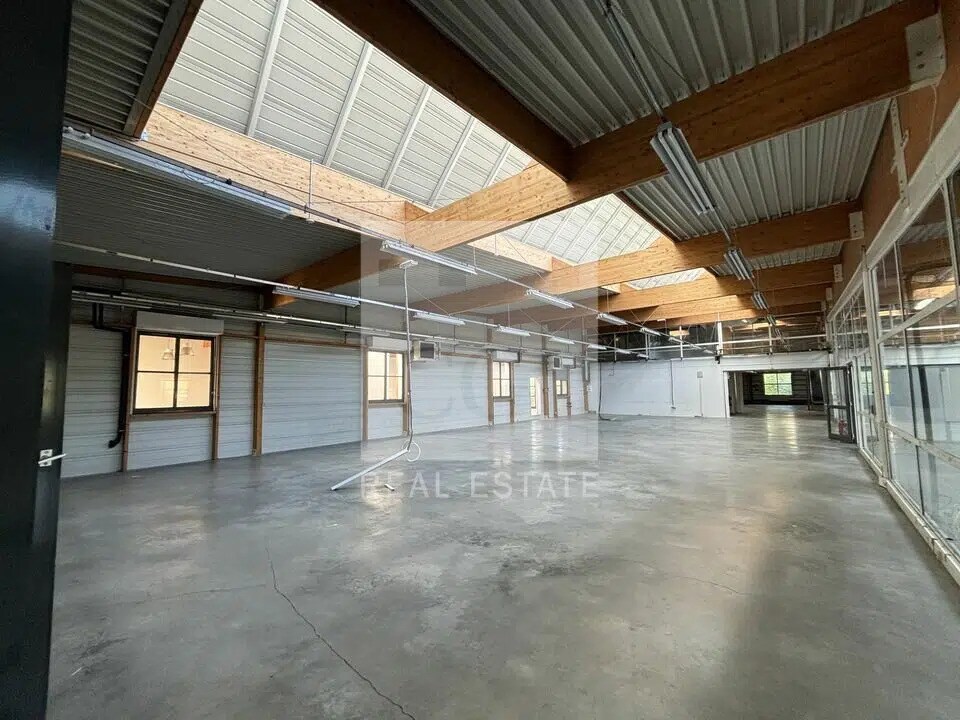 Flex dans Villefranche-sur-Saône à louer Photo intérieure- Image 1 de 5