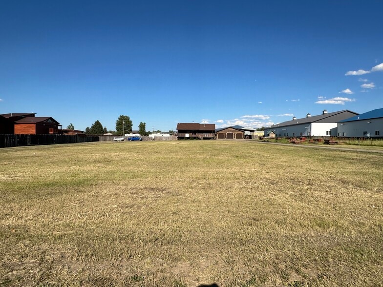 77300 Gallatin Rd, Bozeman, MT for sale - Building Photo - Image 3 of 26