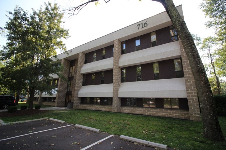 716 N Bethlehem Pike, Lower Gwynedd, PA à vendre - Photo principale - Image 1 de 3