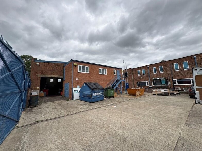 Telford Rd, Bicester for lease - Building Photo - Image 3 of 19