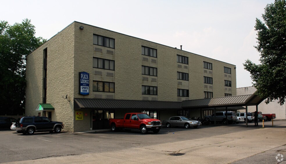 1007 Dunbar Ave, Dunbar, WV à vendre - Photo du bâtiment - Image 3 de 27