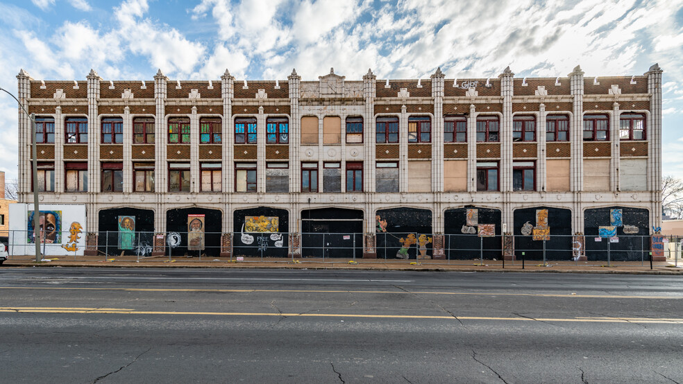 3600 S Grand Blvd, Saint Louis, MO for sale - Building Photo - Image 1 of 1