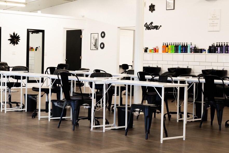 630 E Main St, Vernal, UT for lease - Interior Photo - Image 3 of 12