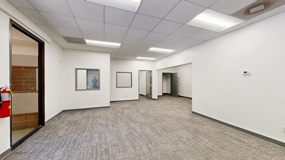 3097 Presidential Dr, Atlanta, GA à louer - Numérisation 3D de Matterport - Image 2 de 23