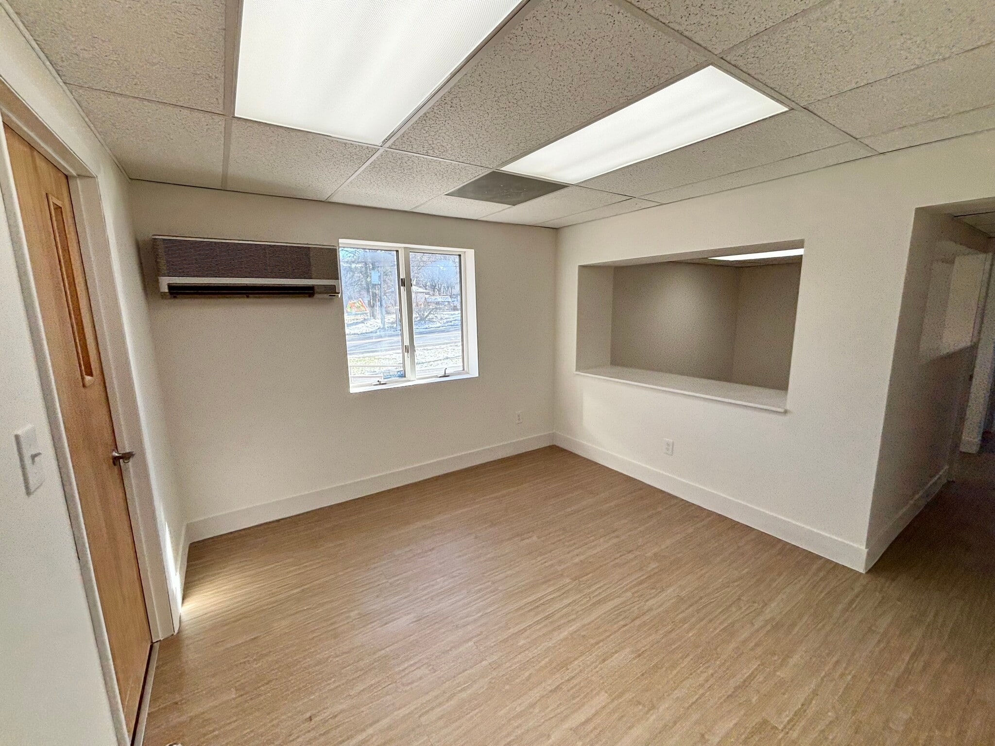 619A Dalton St, Emmaus, PA for lease Interior Photo- Image 1 of 7