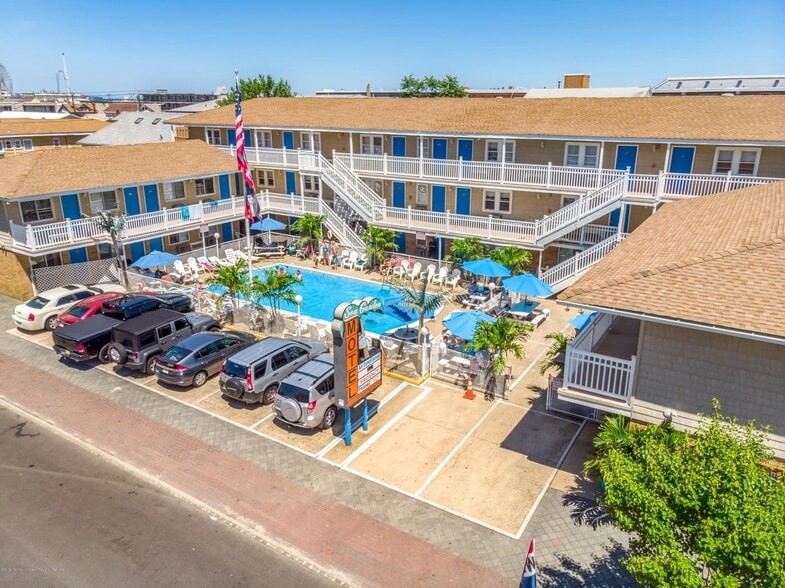 2-16 Boulevard, Seaside Heights, NJ à vendre - Photo du bâtiment - Image 3 de 3