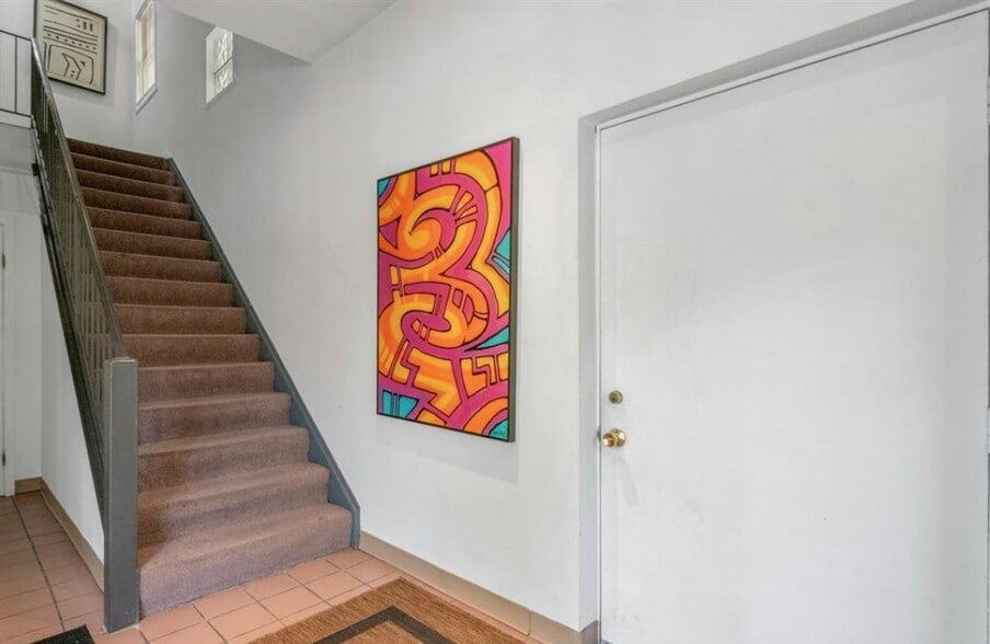 29 Haines Rd, Bedford Hills, NY for lease - Building Photo - Image 2 of 11