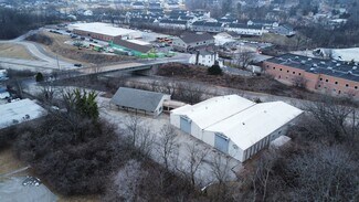 Plus de détails pour 211 Boro Line Rd, King Of Prussia, PA - Local d'activités à louer