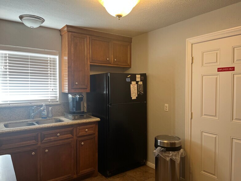 7026 Belgold St, Houston, TX à vendre - Photo du bâtiment - Image 2 de 9