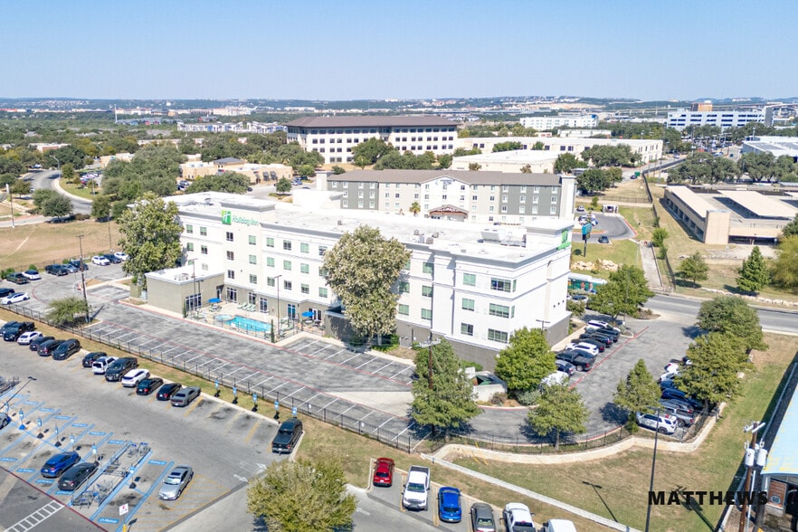 5535 University Heights Blvd, San Antonio, TX for sale - Building Photo - Image 2 of 4