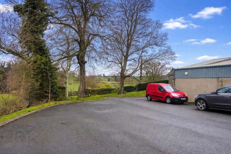 60 Old Mill Rd, Craigavon à louer - Photo du bâtiment - Image 2 de 4
