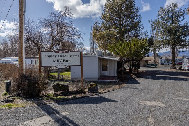 Plus de détails pour 11800 Tingley Ln, Klamath Falls, OR - Multi-résidentiel à vendre