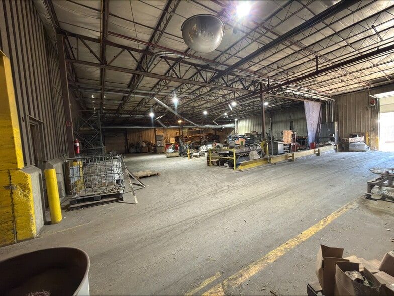 232 W Pearl St, Jonesboro, IN for sale - Building Photo - Image 3 of 20