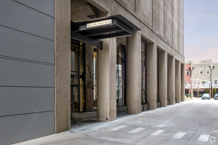 1200 Steuart St, Baltimore, MD à louer - Photo du bâtiment - Image 3 de 11