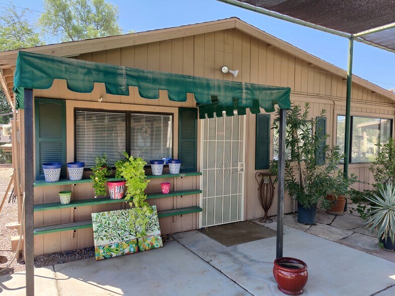 5335 E Dixileta Dr, Cave Creek, AZ for sale - Building Photo - Image 1 of 29