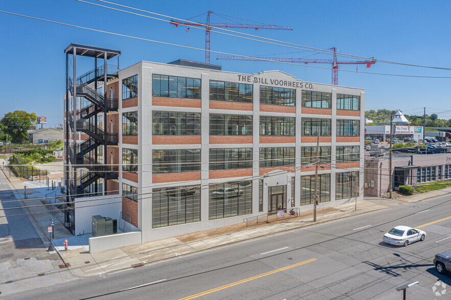 700 8th Ave S, Nashville, TN à louer - Photo du bâtiment - Image 1 de 4