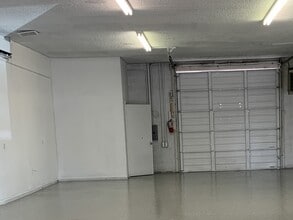 2064 Plaza Dr, Bullhead City, AZ for lease Interior Photo- Image 1 of 19