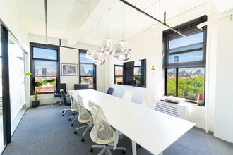195-197 Chrystie St, New York, NY for lease Interior Photo- Image 2 of 11