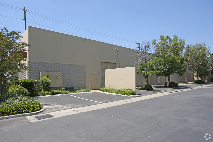 780 Van Buren St, Placentia, CA for lease - Building Photo - Image 2 of 5