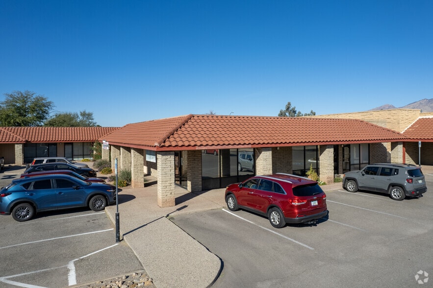 7831 E Wrightstown Rd, Tucson, AZ for lease - Building Photo - Image 2 of 9