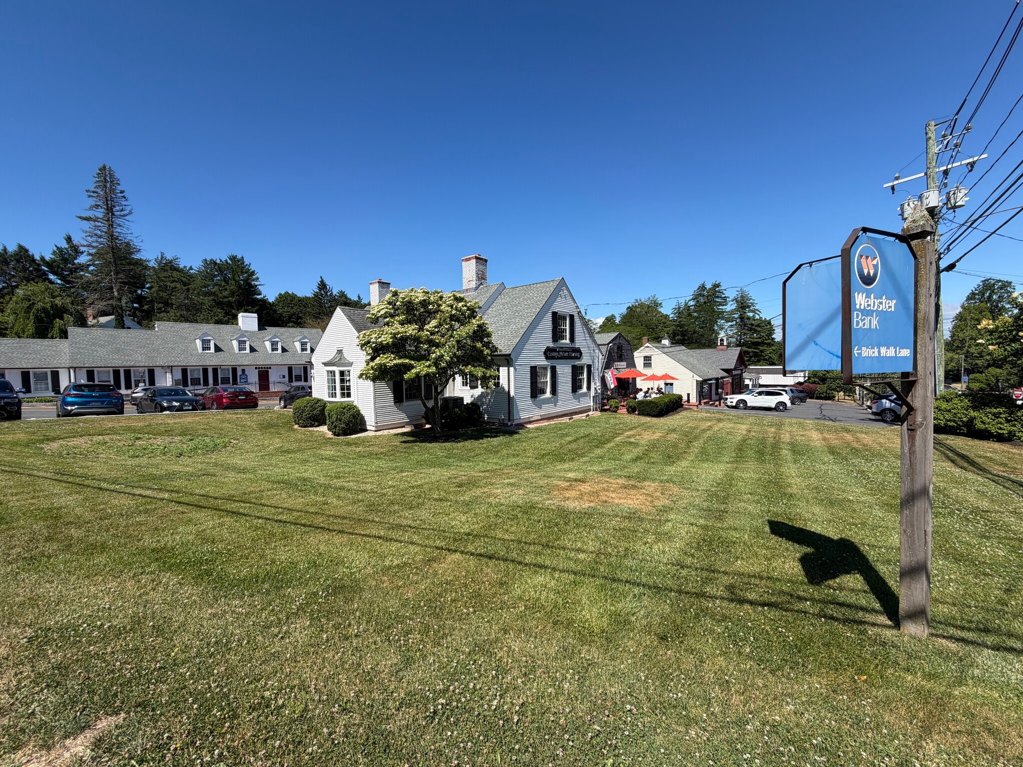 1-3 Brick Walk Ln, Farmington, CT for lease Building Photo- Image 1 of 14