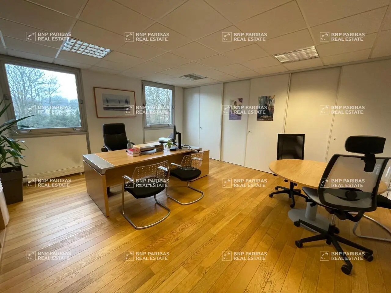 Office in Nantes for sale Interior Photo- Image 1 of 10