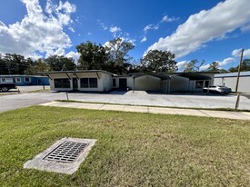 209 Ponce De Leon Blvd, Brooksville FL - Warehouse