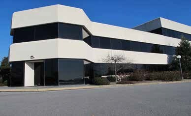 125 Peters Rd, New Holland, PA for lease - Building Photo - Image 2 of 8