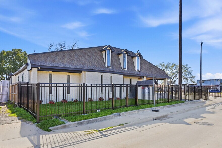 3911 Fulton St, Houston, TX à louer - Photo du bâtiment - Image 3 de 50