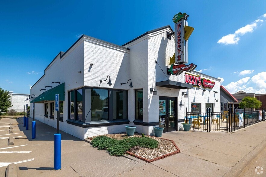 10728 W 21st St, Wichita, KS for lease - Building Photo - Image 3 of 4