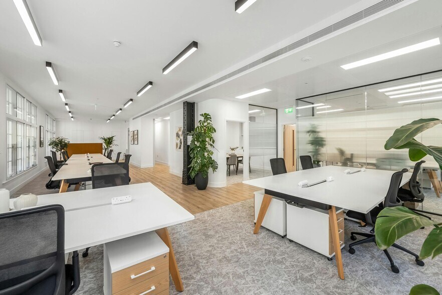 15 King St, London for lease - Building Photo - Image 3 of 50