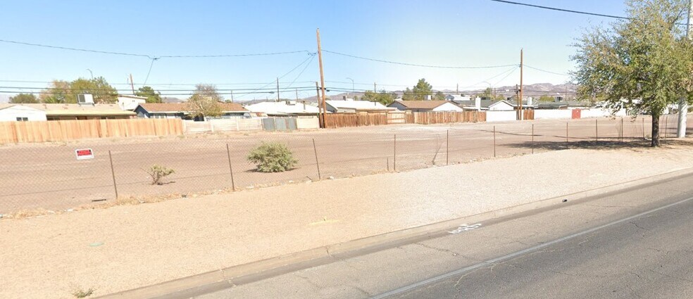 1400 N Boulder Hwy, Henderson, NV à vendre - Photo du bâtiment - Image 2 de 26
