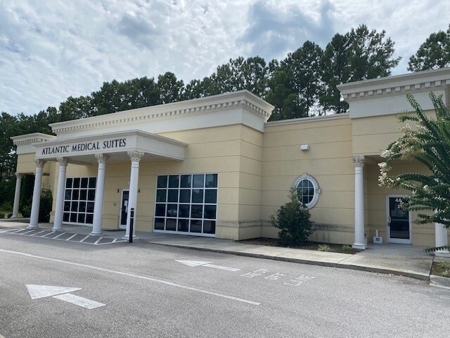 2541 N Queen St, Kinston, NC à vendre - Photo du bâtiment - Image 3 de 13