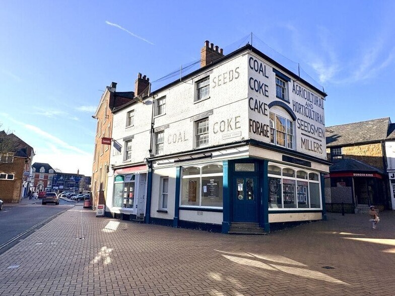 33-34 Bridge St, Banbury à vendre - Photo du bâtiment - Image 3 de 4