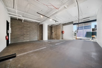 6 St Kilda Rd, St Kilda for lease Interior Photo- Image 2 of 3