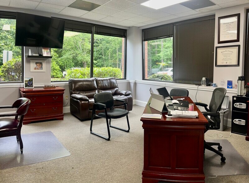 401 Westpark Ct, Peachtree City, GA à louer - Photo intérieure - Image 3 de 21