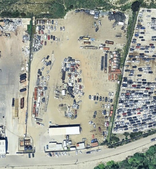 1030 Airport Rd, Oceanside, CA à louer - Photo principale - Image 1 de 5