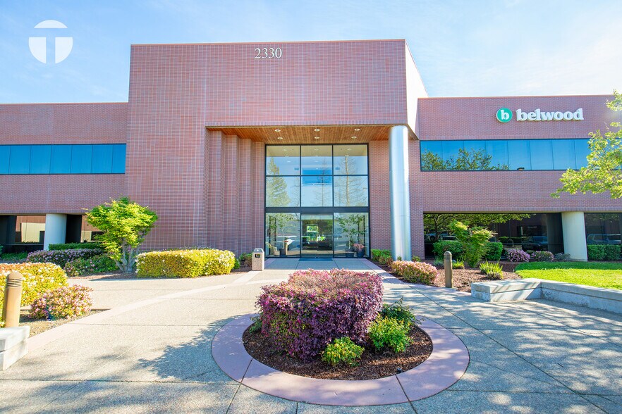 2330 E Bidwell St, Folsom, CA à vendre - Photo du bâtiment - Image 3 de 39