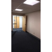 105 Professional Pky, Yorktown, VA for lease Interior Photo- Image 2 of 2