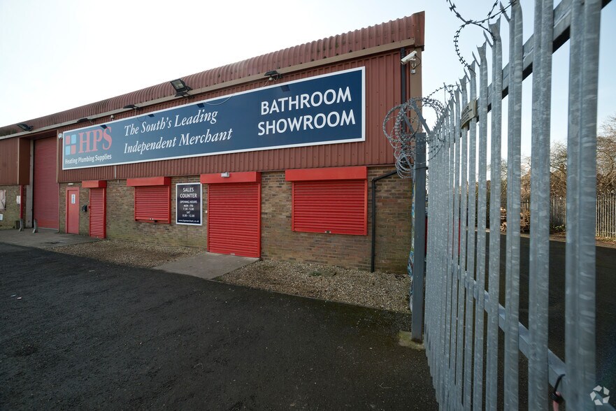 Beaver Rd, Ashford for lease - Primary Photo - Image 1 of 3