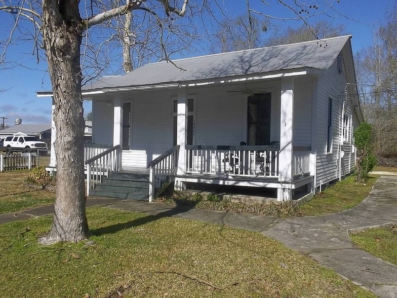 19407 Front St, Covington, LA à vendre - Photo principale - Image 1 de 1