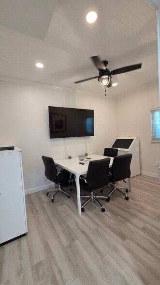 85998 Overseas Hwy, Islamorada, FL for lease - Building Photo - Image 3 of 21
