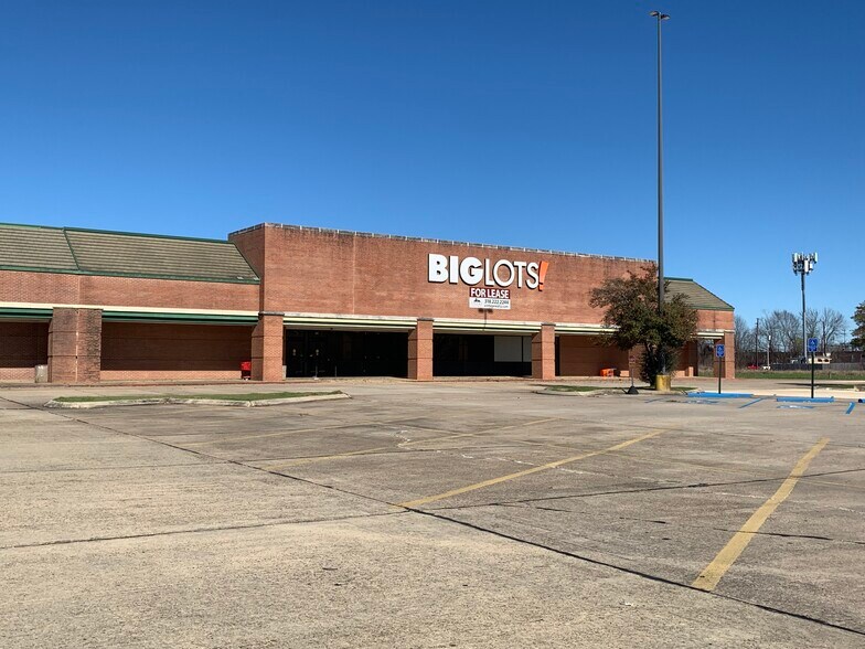3161 E Texas St, Bossier City, LA à louer - Photo du bâtiment - Image 1 de 4