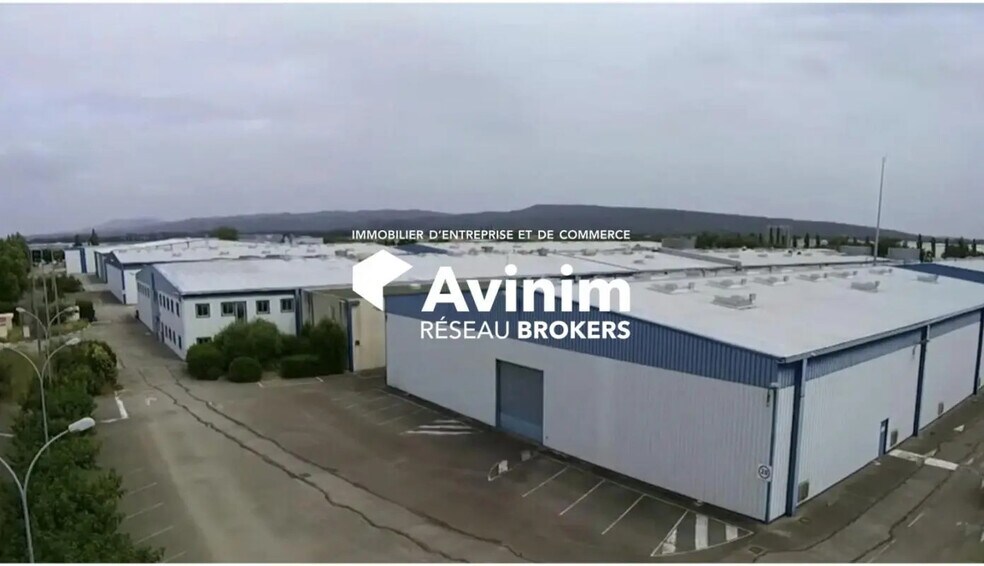 Industrial in Tarascon for lease - Aerial - Image 1 of 5