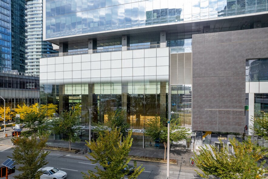 1 York St, Toronto, ON à louer - Photo du bâtiment - Image 3 de 16