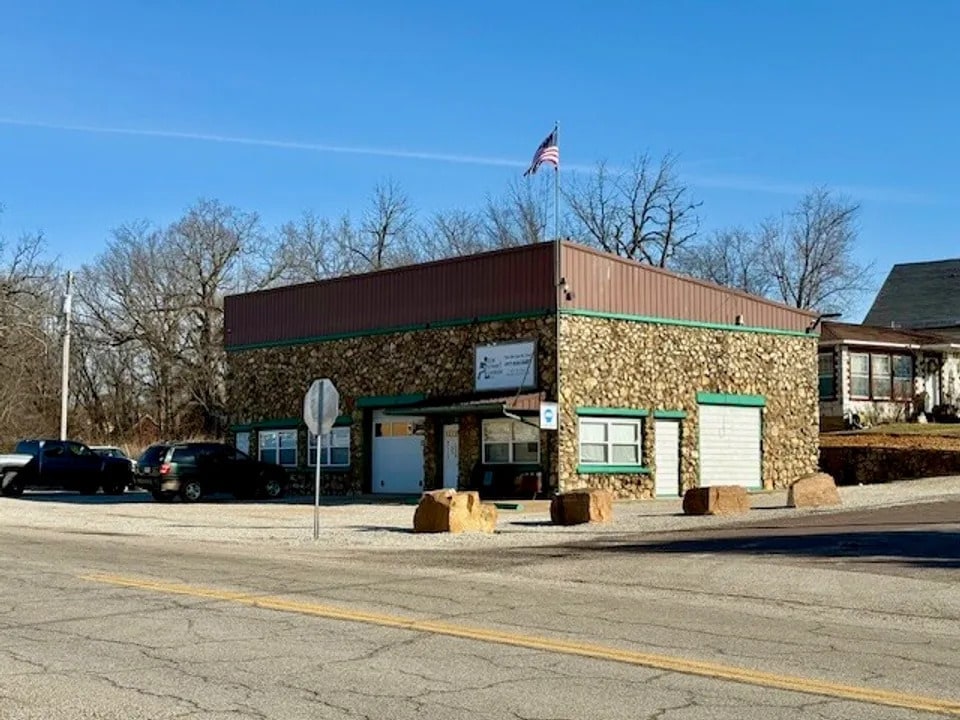 301 N Elm St, Mountain View, MO for sale Building Photo- Image 1 of 25