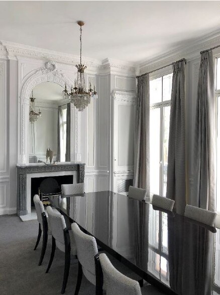 1 Hobart Pl, London for lease - Interior Photo - Image 2 of 19