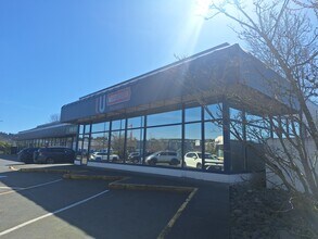 470 Puntledge Rd, Courtenay, BC for lease Building Photo- Image 2 of 14