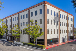 More details for 550 W Vista Way, Vista, CA - Office for Lease